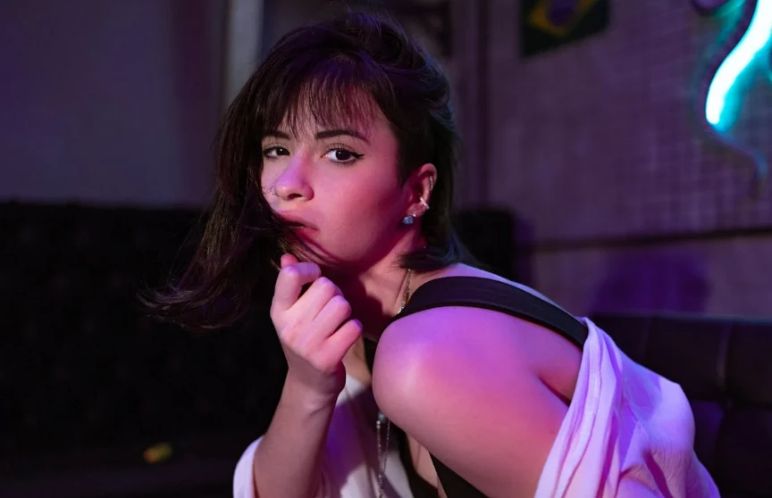 男生為什麼喜歡女生的胸部？
